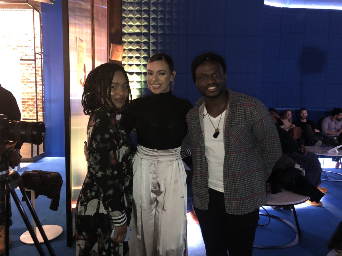 still beaming from our <a href="/sofardc/">Sofar Sounds D.C.</a> <a href="/Xfinity/">Xfinity</a> show and getting face time with @dinahjane97 ❤️🙌🏾✨