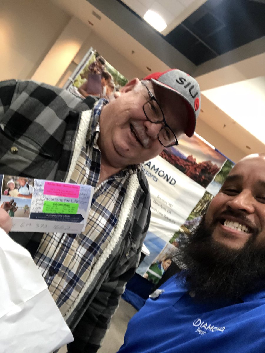 RyanRizalado's tweet photo. Not too bad for my first Home Show here in the St Louis Area... #OPCisLIFE #FiveToStayAlive! Team Stl finished with double Digits π! ππππππππππππ! #WhyAreYouNotHere #DiamondCareers https://t.co/Wwy95Zmoyy