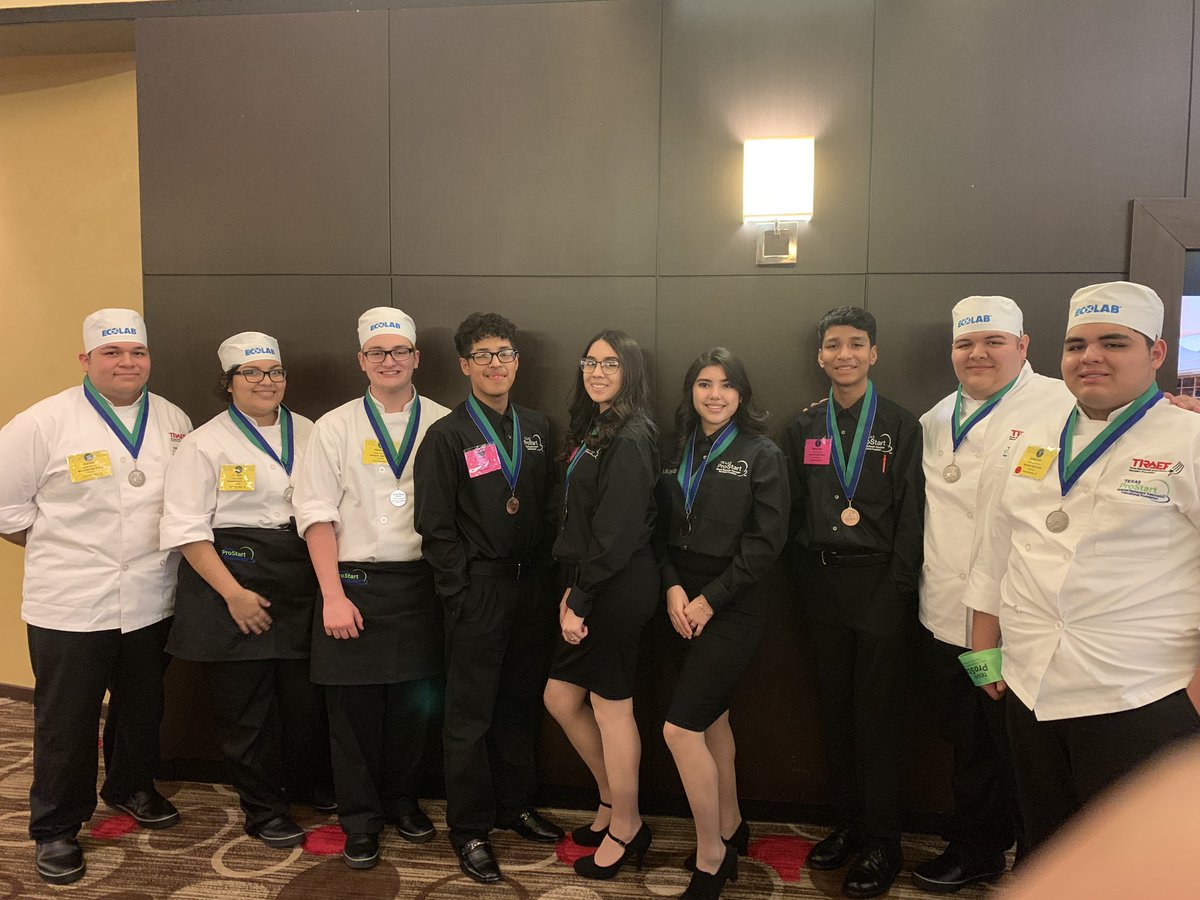 _MHSCulinary's tweet photo. 2nd place in regionals. We’re headed to state along with our management team! Great job @MesquiteHS https://t.co/wmU24tJsqO