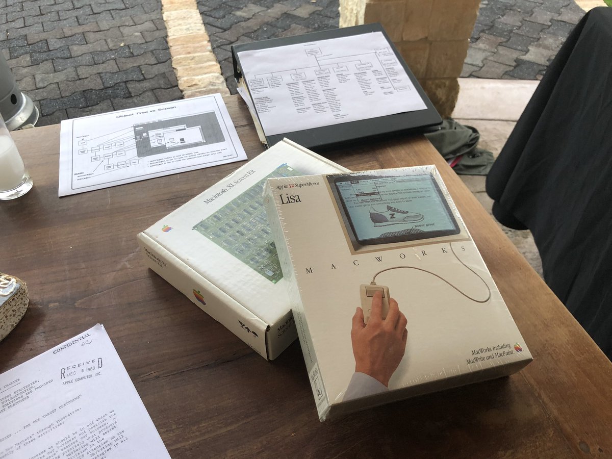 Harry McCracken tweet media