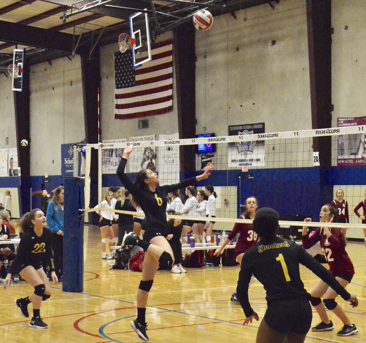 KMACandHeating's tweet image. Shockers Volleyball #MoodyGirls
@jensennmoody 
@Moody_1235 
@jazmine_mason04 @shockersvb