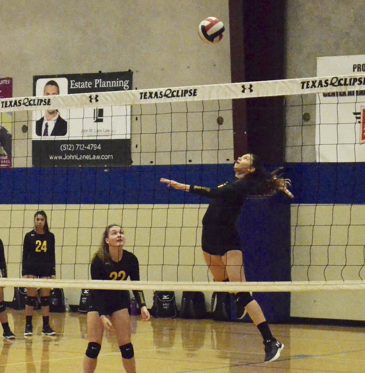 KMACandHeating's tweet image. Shockers Volleyball #MoodyGirls
@jensennmoody 
@Moody_1235 
@jazmine_mason04 @shockersvb