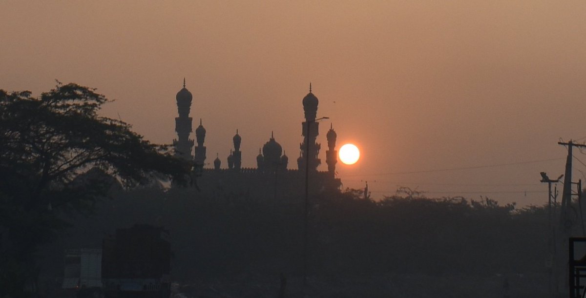 Swachh Namastey Salaam, 
#sunrise 
#ToliMasjid 
#Heritage 
#heritageisGREAT
#Hyderabad 
#ShaandaarHyderabad 
#IncredibleIndia