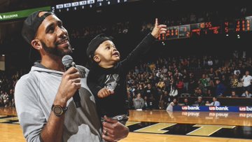 View image on Twitter