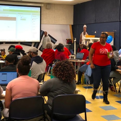 _CodeCrew's tweet image. Today's Family Fun Day of Coding was a success! We hosted this special event in honor of Dr. King and #MLKDAYSofService 2019!
Thanks to all the families and volunteers!!
#gritgrindcode