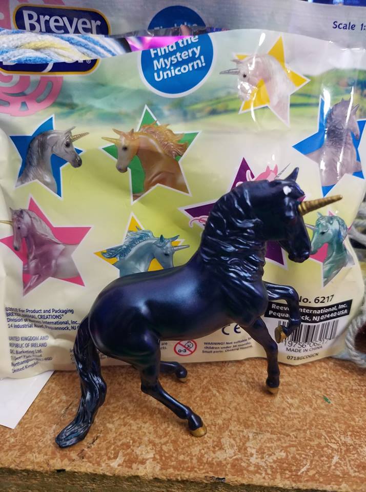 ChibiSkittles's tweet photo. @breyerhorses This is a longshot, but Breyer, I bought one of your Horse Crazy Unicorn Surprise blind bags, and somehow managed to get the chaser.  Great, but hes broken.  His ear was damaged sometime during shipping.  I was wondering if there was something that could be done? https://t.co/wgK8WIX7VP