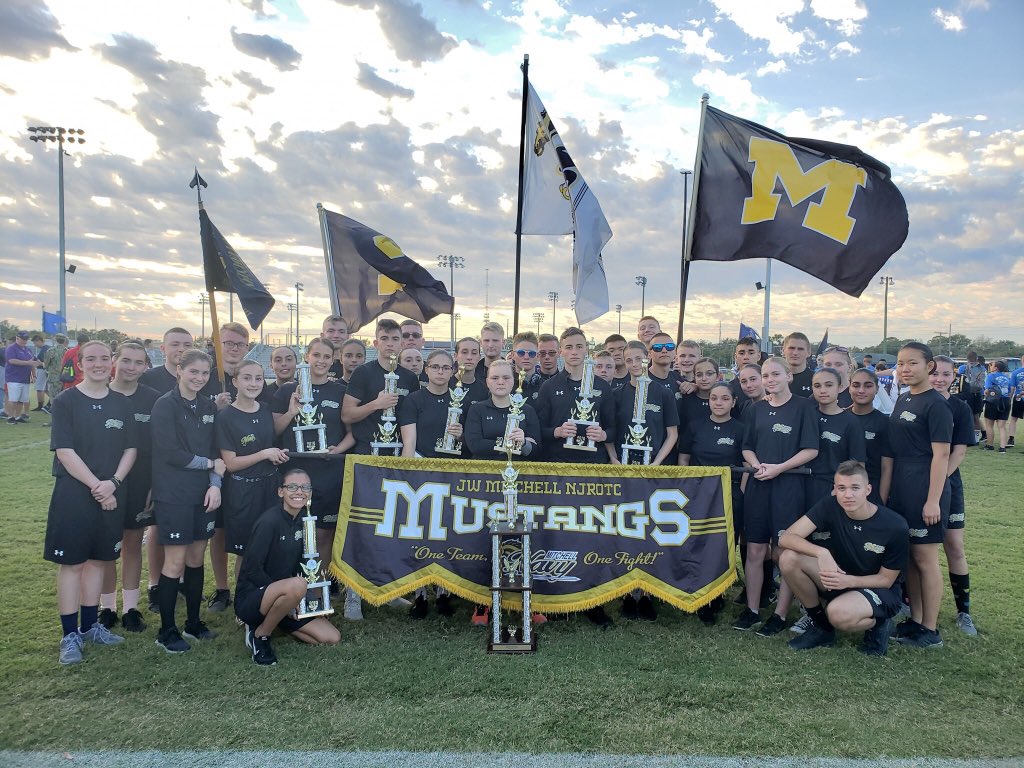 JWMHS_cortier's tweet photo. Congrats to the @JWMHS NJROTC on their 3rd place at Drill Competition today in Tampa. They also had a clean sweep in sit-ups & pushups! #BuiltForNJROTC #BuiltForCompeting https://t.co/ikobZe6bJF