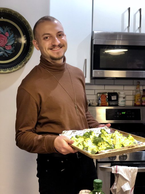 #wholesome #broccoli https://t.co/rd5OZFLsqL<a href="/tag/wholesome"class="tags">#wholesome</a><a href="/tag/broccoli"class="tags">#broccoli</a>