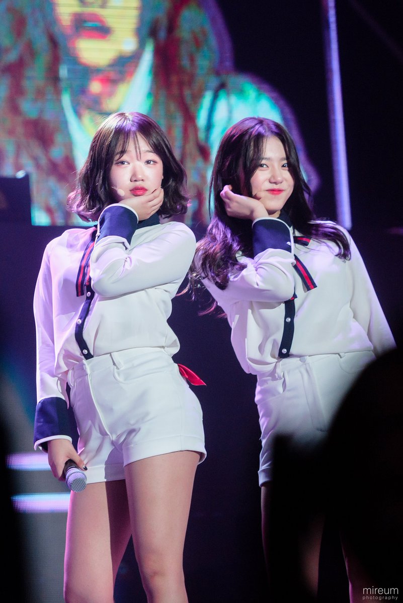 mireum_0's tweet photo. Two years ago today..
#아이오아이 #앙콘 #IOI https://t.co/9BjfLzH0p4
