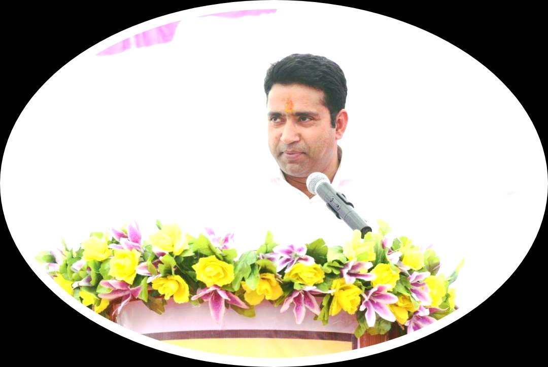 चूरू लोकसभा क्षेत्र के सांसद बड़े भाईसाहब को जन्मदिन कि हार्दिक शुभकामनाएं 
 क्षेत्र के विकास के साथ साथ देश हित कार्यो में नित्यं प्रगति पथ पर बढ़ते रहो
भगवान का आशिर्वाद हमेशा बना रहे