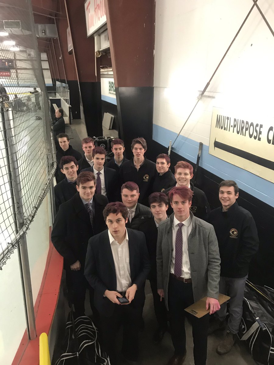 citadelpuck's tweet photo. 9-3 win over CPA. Thanks to the Cheetahs for helping us raise $980 for our first annual “Pink in the Rink” tonight. Shout out to all those who helped make this night possible. #findacure #cancersucks https://t.co/qsF3syeISE