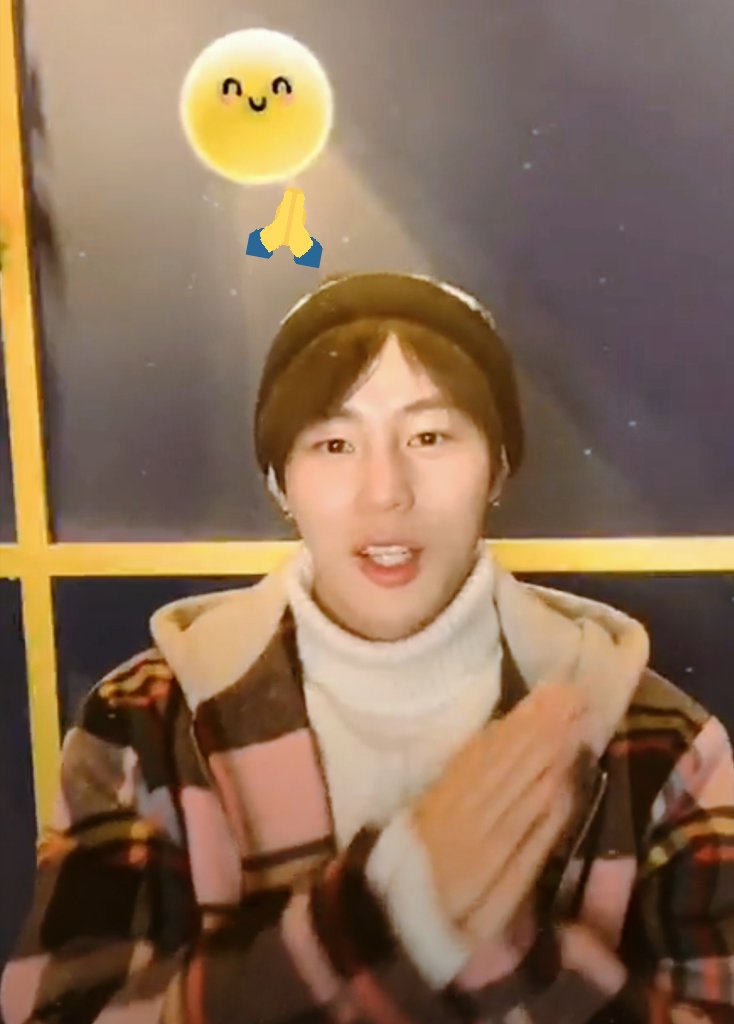 kiff_cloud's tweet image. [☁️] 12:00 - 12:20 인스타라이브
팬들이 궁금해 하는 거 메모장에 적어놓구 하나하나 다 알려주는 성운이 역시 서치왕
#하성운 안좋아하는거 도대체 어떻게 하는건데...?ㅜ 28일 기다릴게💕