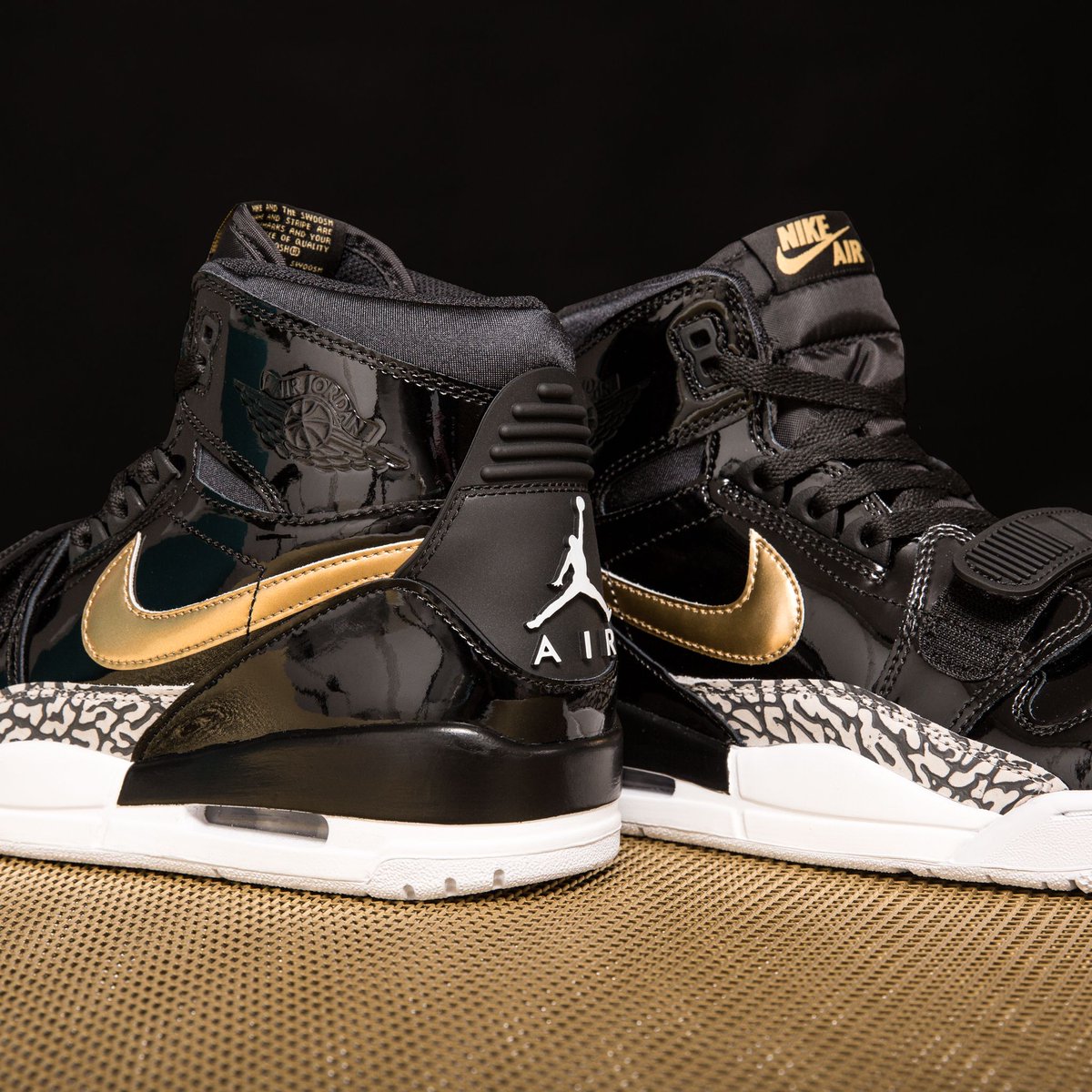 jordan legacy black and gold