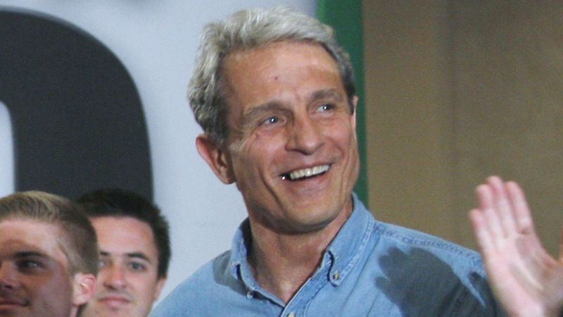 latimes's tweet photo. Who is Ed Buck? The erratic life of the Democratic donor in whose home two dead men have been found https://t.co/1QKniGepbG https://t.co/V5tFlLVRWs