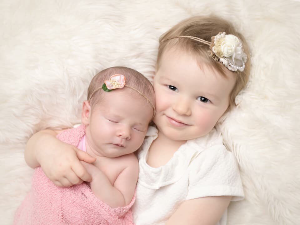 babatabs86's tweet photo. Just received a thoughtful gift from #accessfertility following the birth of our beautiful baby girl. #ivf #manchesterfertility #family only achieved with your input. https://t.co/1dI719er9C