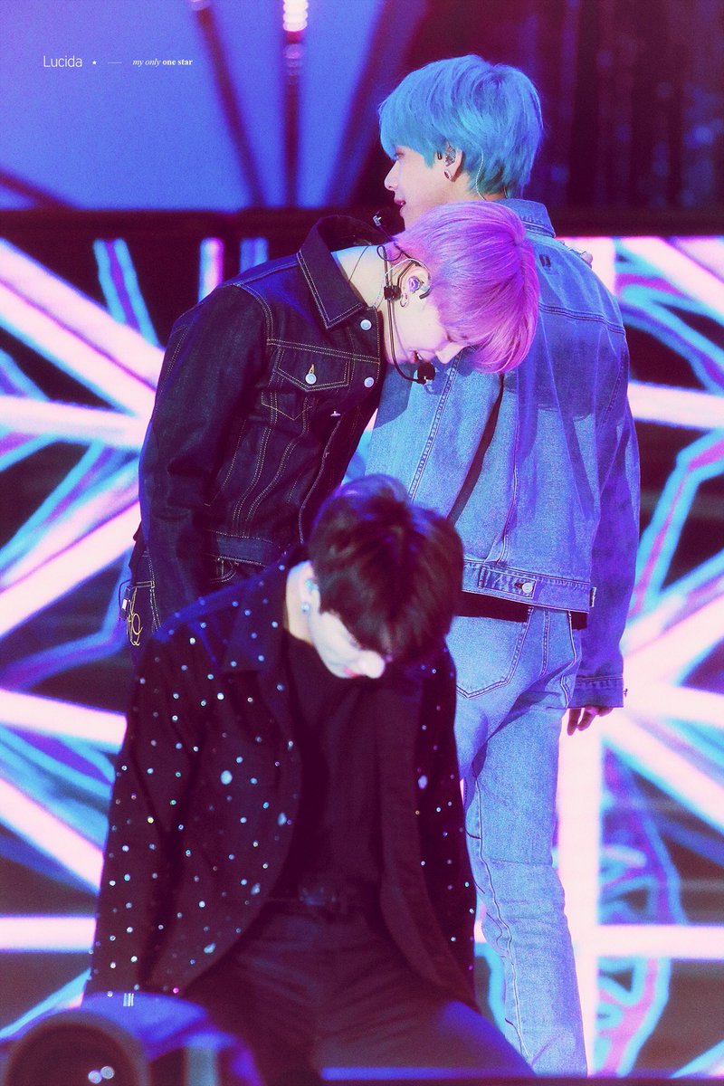 Lucida_JM's tweet photo. 190115 SMA perf

볼때마다 서사 오조오억개 담은 
연기에 늘 감탄하지 무대천재👍

#JIMIN #지민 #V @Lucida_JM https://t.co/wcovFK6X6D
