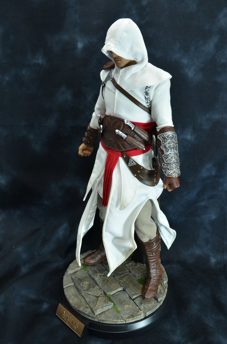 白黒ウーロン No Twitter その１ Damtoys Asassinscreed アサシンクリード アルタイル フィギュア