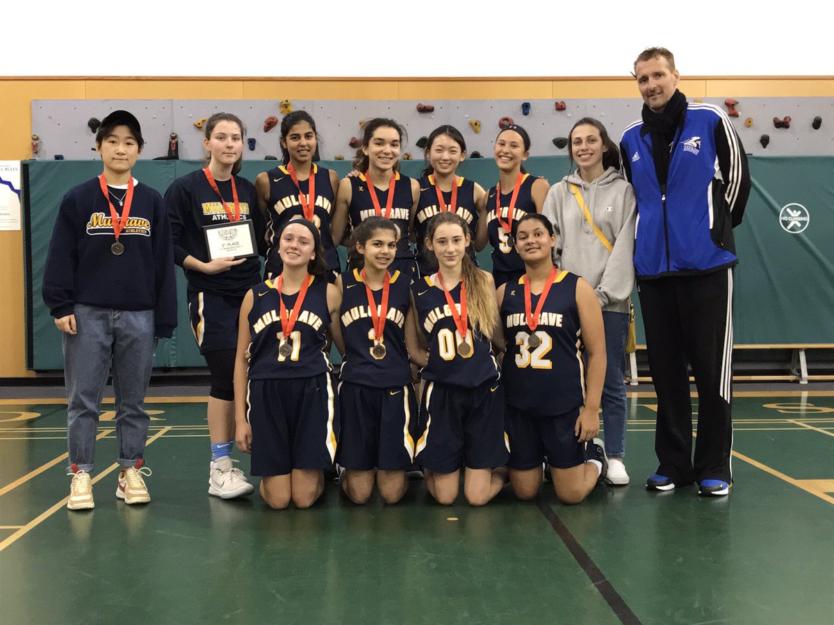 CleducC's tweet photo. Mulgrave Jr. Girls Basketball win silver medal at ISAA Championships beating Brentwood and Collingwood before coming up short to a very good York House team in a tightly contested match. @MulgraveCitizen @MulgraveSchool #GoTitansGo https://t.co/XoAa3TJBzR