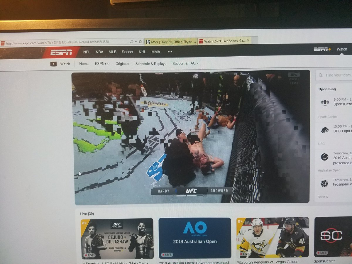 Octagon_Sports's tweet photo. @arielhelwani If I didn't have epilepsy...I do now!! @ufc @espn https://t.co/yoeUHNZDtJ