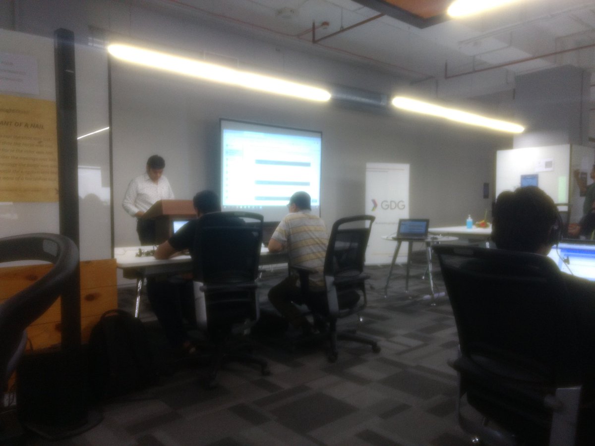 dhaval_simaria's tweet image. Level 2 of Dialogflow with Firebase @GDGPune  @WTMPune #IndiaBuildsActions