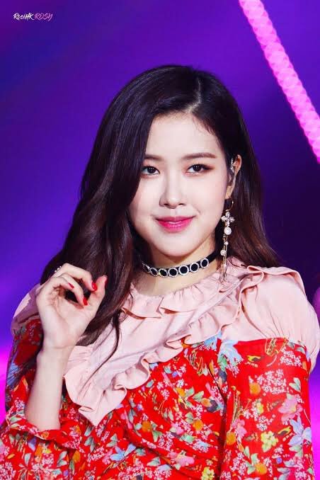 gainblinks's tweet photo. RT this if you are a Rosé Stan 💜

Follow whoever RTS to gain some Rosé Stans.

#SweetBaby #ROSÉ #BLACKPINK #Vocal https://t.co/RCUjuzu6iA