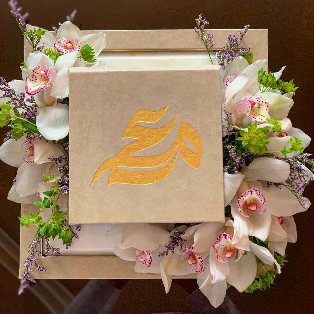 TheCardCo's tweet image. Make your proposal memorable down to the very last detail. Every engagement ring is packaged in an elegant presentation box that's ready to give. #customizedbox #luxurybox #weddingengagement #handmade #peronalizedbox  #weddingproposal #elegant #dubaievent #uaeevent #emiratiwomen