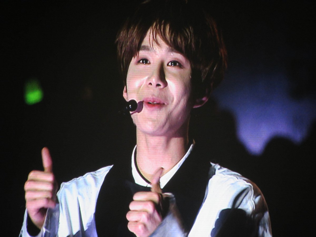 _4narqui4_'s tweet photo. Miren la carita de felicidad de Jungwoo, no puedo de tanto amor en mi corazón #SMTOWN_CHILE  💚❤️ #SMTOWNenChile #SMTOWN_SANTIAGO
#SMTOWNinChile #Jungwoo #NCT https://t.co/K50Twzt53u