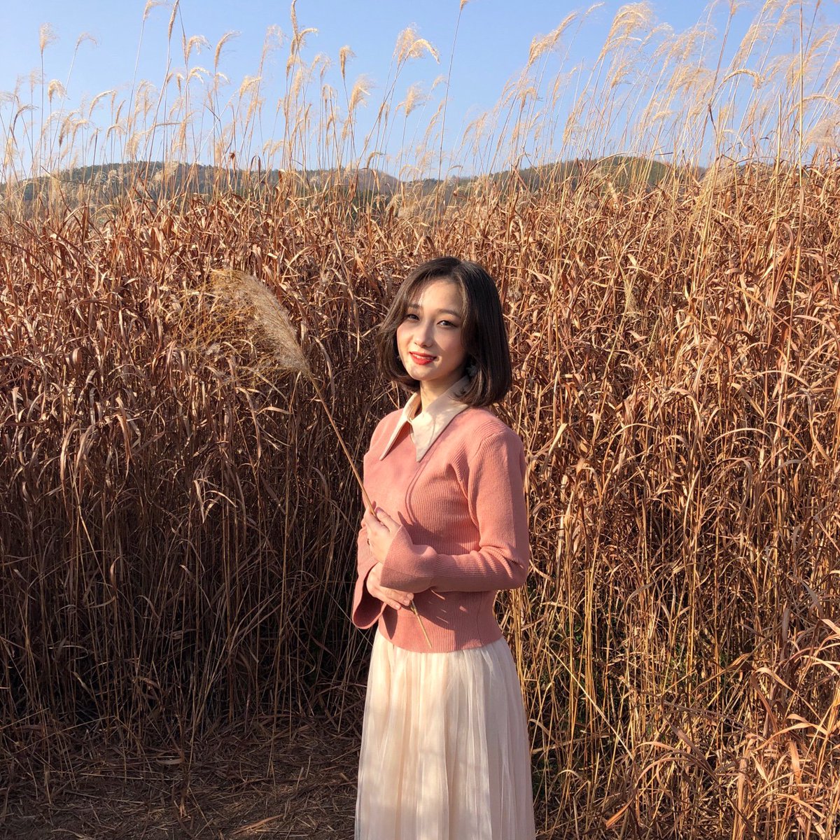 elin_WRLD's tweet photo. Another 1/23

#신곡 #Newsong #KPOP #loveispain @RAINBOW_RECORDS @elin_WRLD @JKMON_official @galaxika_wrld https://t.co/zRhr5RrAPi