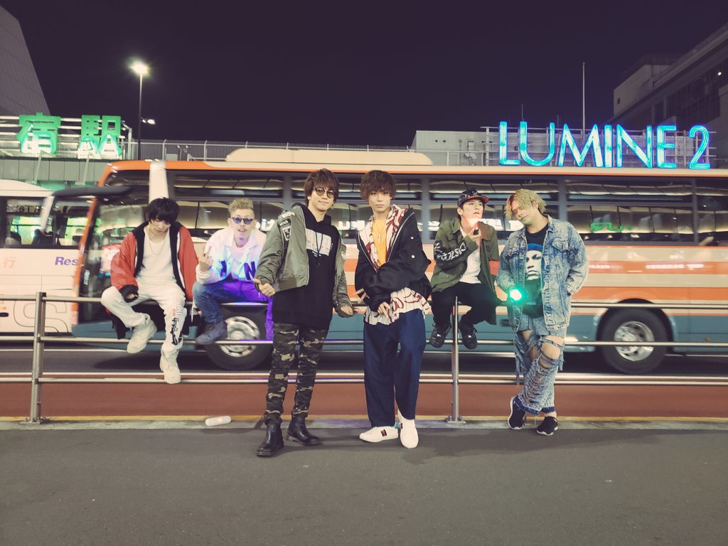 AFLARE_OFFICIAL's tweet photo. ON FIREのバックダンサーとして盛り上げてくれたダンスボーカルユ��ット@frost_0327 

タイトなスケジュールにも関わらず協力してくれてありがとうございました❗

とにかくクラップと曲がハマりすぎてカッコ良かった👏
これからもよろしくお願いします🎶

#FROST #クランパー #ダンスうまい #感謝 https://t.co/zo0r1tWnkL