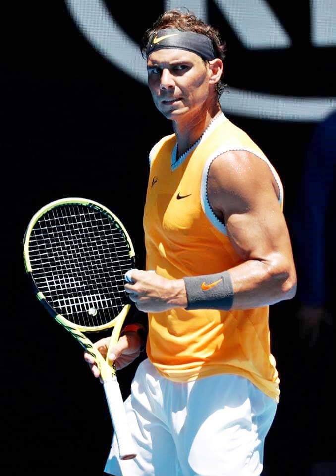 Ana85381802's tweet photo. La fiera en modo aplanadora @RafaelNadal un fuego🔥 https://t.co/rw6WFVBlfj