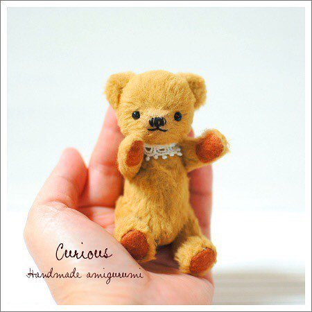 Curious あみぐるみ作家 手のひらサイズのテディベア テディベア ハンドメイド 手縫い Teddybear Handmade 手作り 手のひらサイズ ミニチュアテディベア
