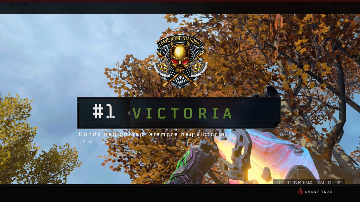 LuismyTheCrack's tweet photo. Y otra #1Victoria más que cae en #Directo de #BlackOut w/ @nicolasdiazrami 👊🏼👊🏼 https://t.co/QfYI8YzaGO