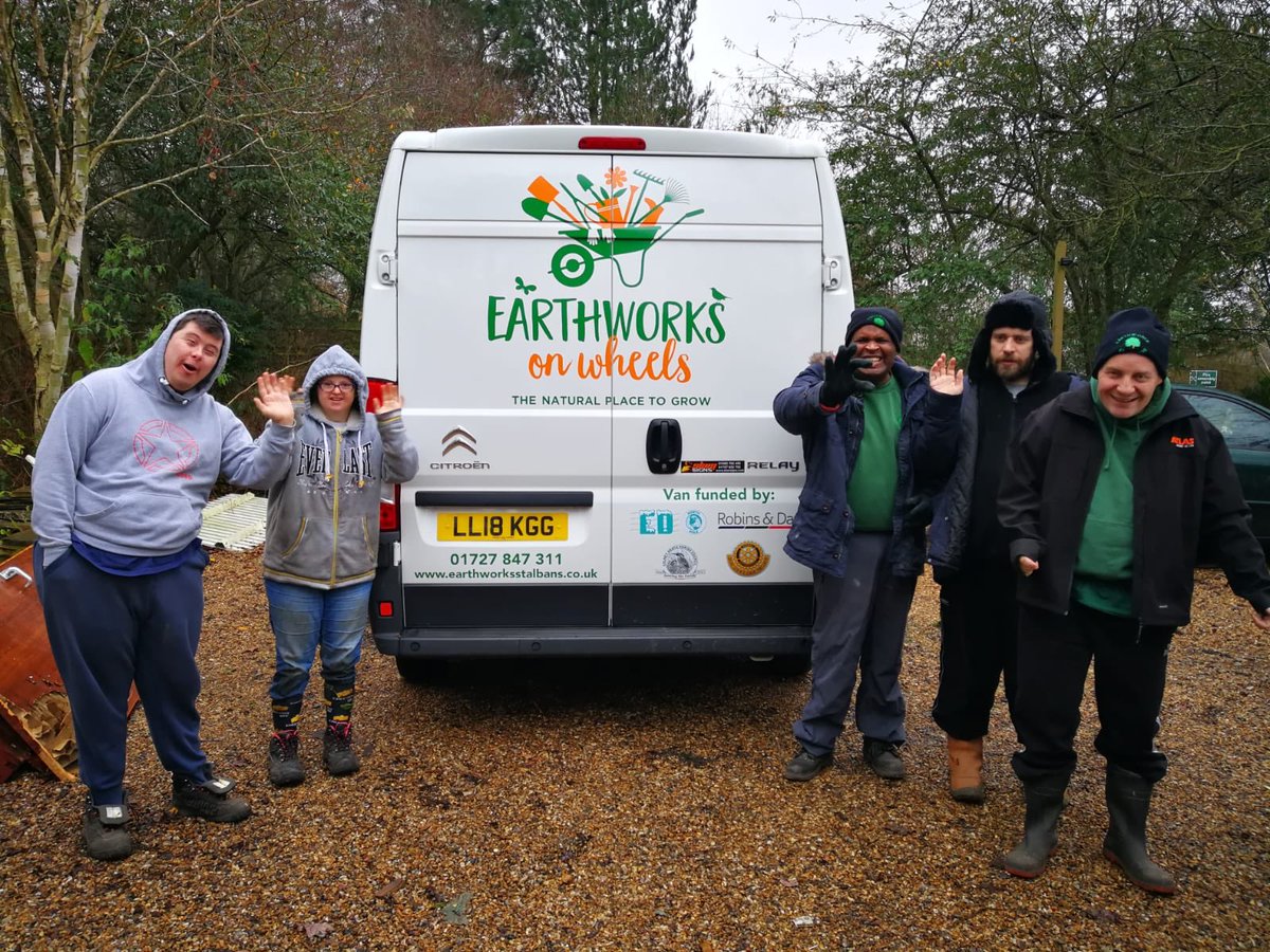 Earthworks_'s tweet photo. Just look at our fabulous new van. Beautifully sign written by @SlamSigns . We’ll look the business when we are out helping vulnerable people with their gardens #earthworksonwheels. Special thank for support and sponship @Ed2NorthPole @ColneyHeathPC PT1 https://t.co/1I3rz2uVZm