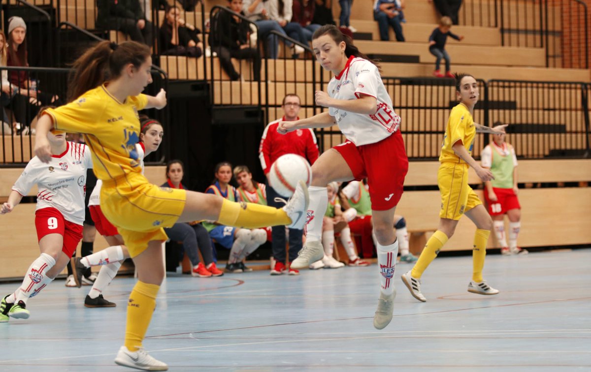 RESULTADOS | Un tanto de <a href="/sietedoceonce/">Guti.</a> en el último minuto con el Lega jugando con portera jugadora le da una importantísima victoria a @Legafutbolsala B en el duelo de filiales ante el <a href="/ADAlcorconFSF/">A.D. Alcorcón F.S.F.</a> por 3-2. ¡BRAVO CHICAS! 📸 <a href="/Fotonio22/">Toño Ramos</a> 

#VamosLega #CreemosEnLaCantera