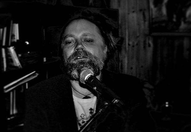 cmti1978's tweet photo. #hengsrøsmie #smia #kaspersøyland #music #concert #live in #studio #norskmusikk #psychedelic #folk #rock #prophet #piano #synth #vocals #singing #contemporaryart #audio #photoart #musicphotography #vestfold #band #singersongwriter #popart #play #instrume… https://t.co/ak1k3qgryo https://t.co/bGP2WAAl3X