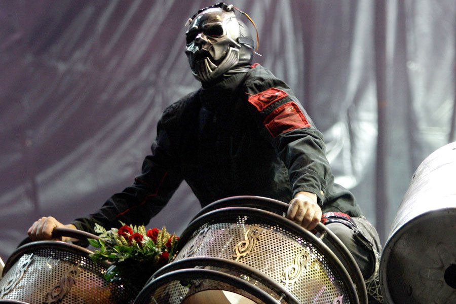 Happy Birthday \Sid Wilson\
Band: Slipknot
Age: 42 