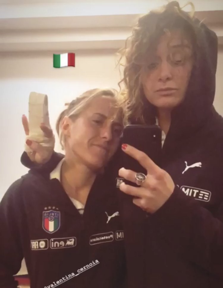 Vale & Gire 😏
#JuventusWomen