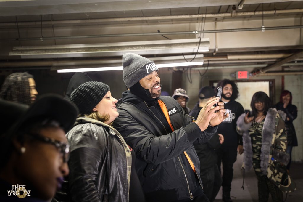 TheeYakGod's tweet image. #MethLab how to take a dope photo 🧘🏾‍♂️ #Canon6D #Photography #HipHop #Legend #WuTang