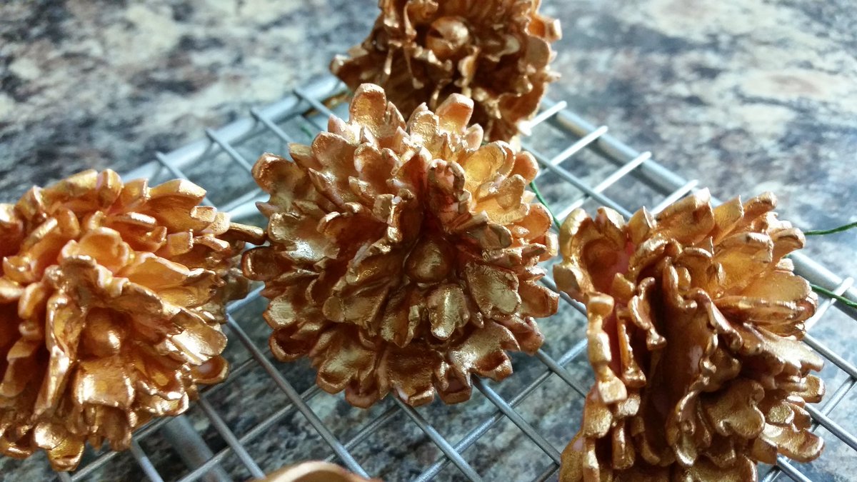 60th Birthday Cake. 3 different sponge flavours with matching ganache, Vanilla, Chocolate and Coffee. Thank you James MacQueen, hope your mum enjoyed her Party!