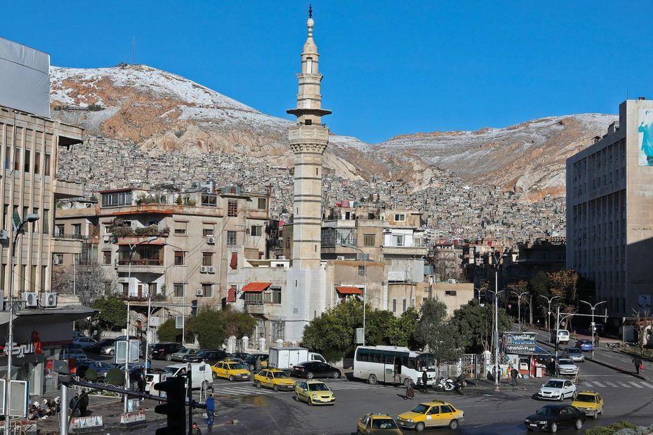 Syrie : des "morts et des blessés" dans une "forte explosion" à Damas https://www.parismatch.com/Actu/International/Syrie-des-morts-et-des-blesses-dans-une-forte-explosion-a-Damas-1600549#utm_term=Autofeed&utm_medium=Social&xtor=CS2-14&utm_source=Twitter&Echobox=1547981179 …