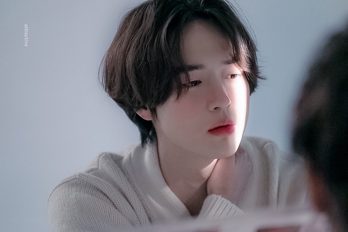 lssej_'s tweet photo. 조명,,, 보정하기 넘 어렵따,.,,,,💦 그래도 미모 뿜뿜인 배우님💘

#양세종 #엘르 #yangsejong 
https://t.co/4Rsec7TnJc
https://t.co/tRTrGteQyC
https://t.co/bZcvIlxD8M https://t.co/4OFIsS5ATw