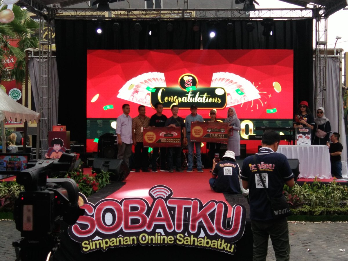Jannahtambunan's tweet photo. Pemenang Grandprize 100juta dan umroh dari @sobatkuid #NabungUntungMilyaranRupiah #PestaJutawanSOBATKU @sobatkuid https://t.co/AecdLojQbA