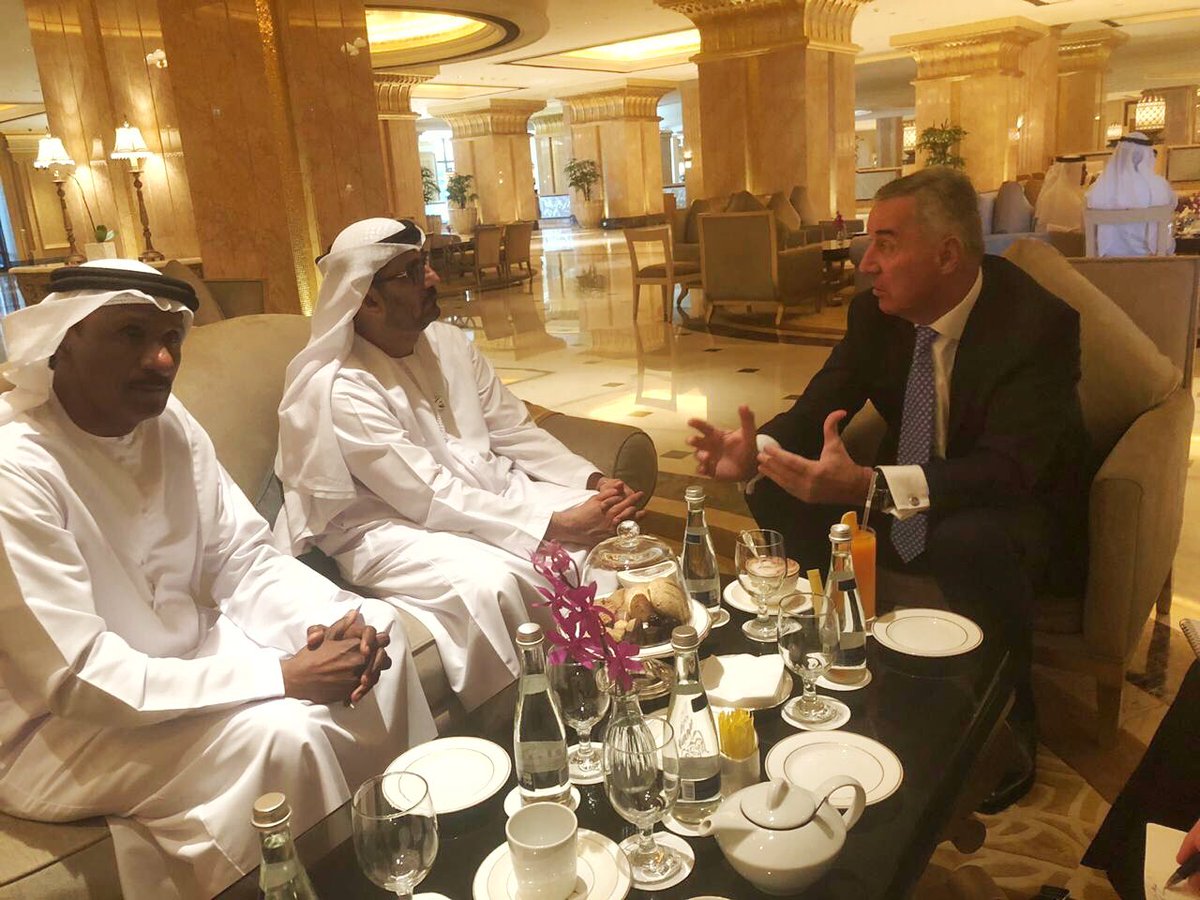 UAE_embassy_MNE's tweet photo. President of #Montenegro,Milo Djukanovic met H.E. Hussein bin Ibrahim Al Hammadi, Minister of Education, on the sidelines of #ADSW2019.
The two sides exchanged the most important topics related to modern education systems and the evolution of #education and its methods. https://t.co/OS6hurvMs1