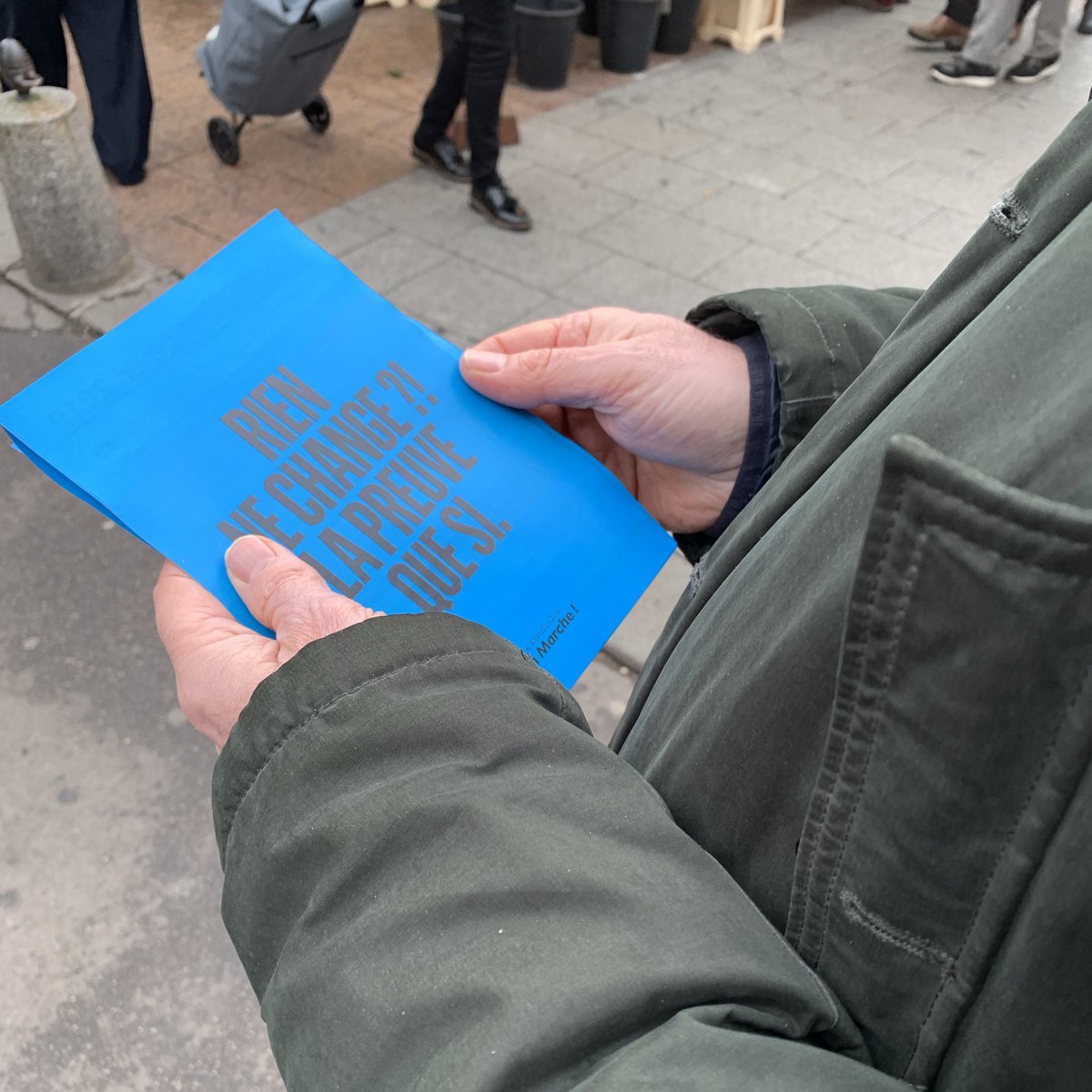 Le comité de #Rouen était présent ce matin place Saint Marc pour parler de ce qui change concrètement en 2019.
C’était aussi l’occasion d’inviter chacun à participer au #GrandDebatNational qui s’ouvre afin de transformer les problèmes en solutions 🇫🇷