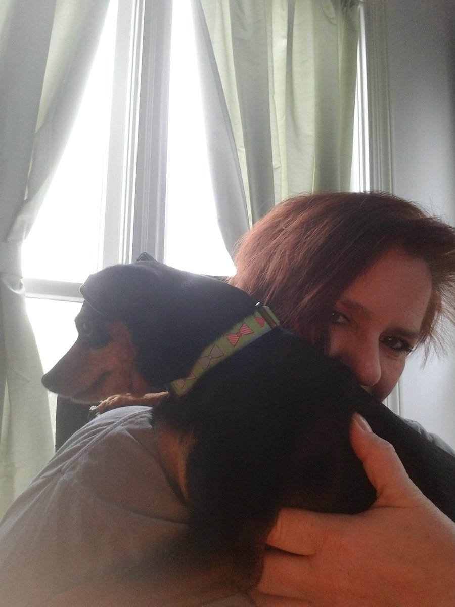 NixontheMinPin's tweet photo. Me and my mom, she is the best https://t.co/Hg4APoYBpV