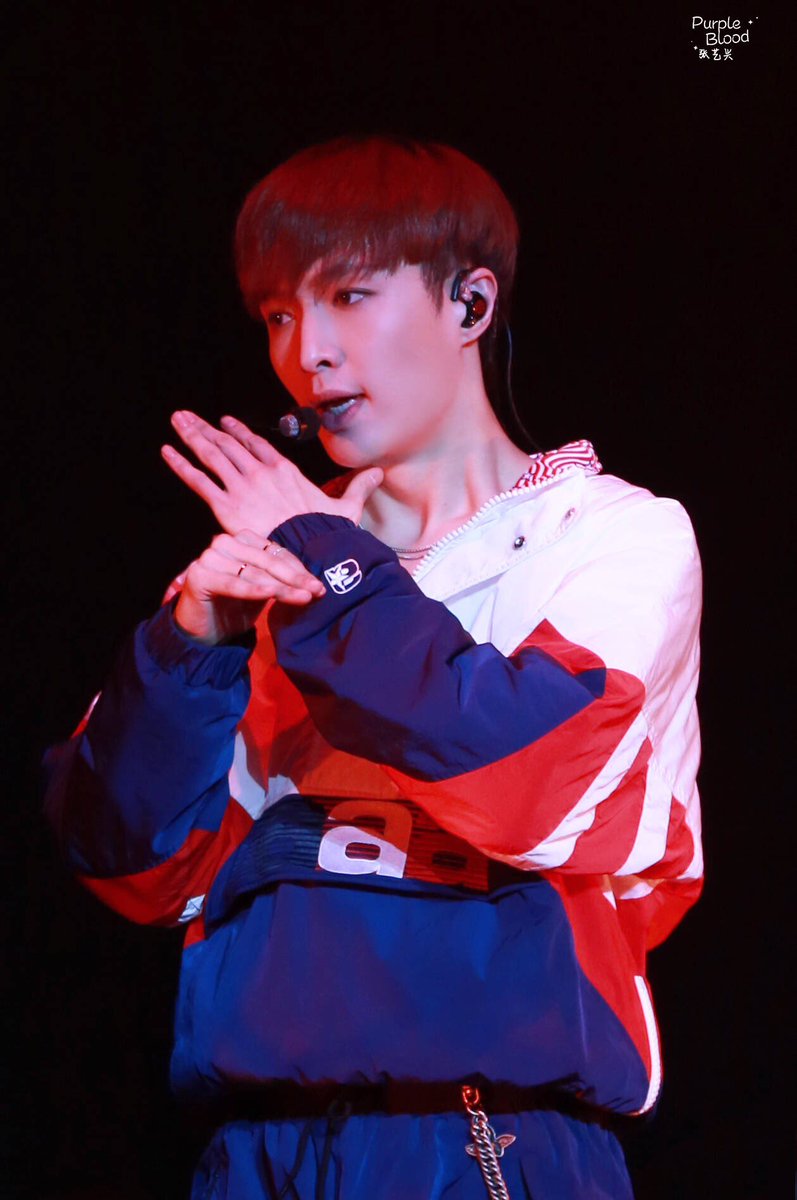 marrymeyixing07's tweet image. [PERVIEW] 190120 #LayXSamsung
#Samsung #GalaxyA8s
#LAYZhang #YIXING #레이 #张艺兴 
#producerLayZhang 
@layzhang
Cr.PurpleBlood_张艺兴