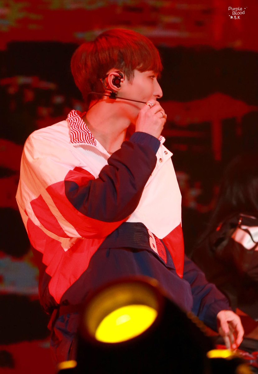 marrymeyixing07's tweet image. [PERVIEW] 190120 #LayXSamsung
#Samsung #GalaxyA8s
#LAYZhang #YIXING #레이 #张艺兴 
#producerLayZhang 
@layzhang
Cr.PurpleBlood_张艺兴