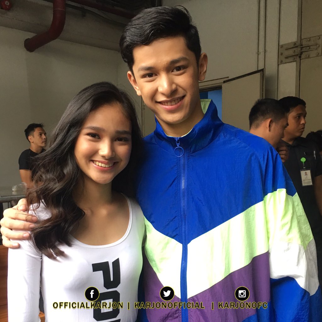 maiyanggg's tweet photo. Hello sir @KorekKaJohn. Watching wansa series, #SwitchBeWithYou, napakaganda po. At ngayon aabangan ko naman ang #MrCutePido na diniderik nyo. Hope soon, makatrabaho nyo po ang aming dalaga at binata, @msKarinB @AljonMendoza_
#KARJONforWANSA https://t.co/sVyjgAVdOu