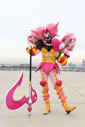 カナダライ 特撮フレンズ 戸松遥さんご結婚記念 今週の特撮フレンズは獣電戦隊キョウリュウジャーからデーボス軍の歌姫 喜びの戦騎 キャンデリラ様 あまり声優さんには詳しくないのですが 劇中で喜びの歌を謡うとまっちゃんにはほれましたｗ