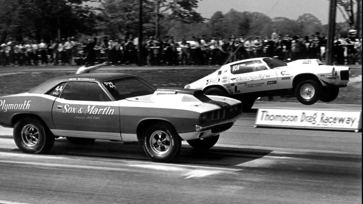 OldSchRides's tweet photo. Old School Drag Racing https://t.co/mRQUtQHzpE